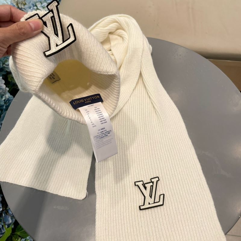 Louis Vuitton Caps Scarfs